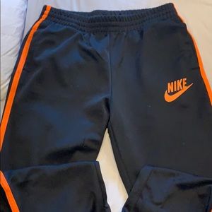 Nike sweatpants M